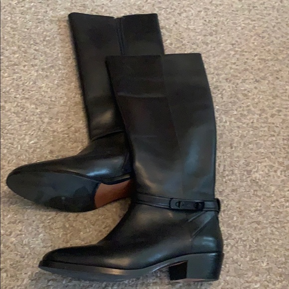Coach Shoes - Beautiful black leather Coach boots size 8